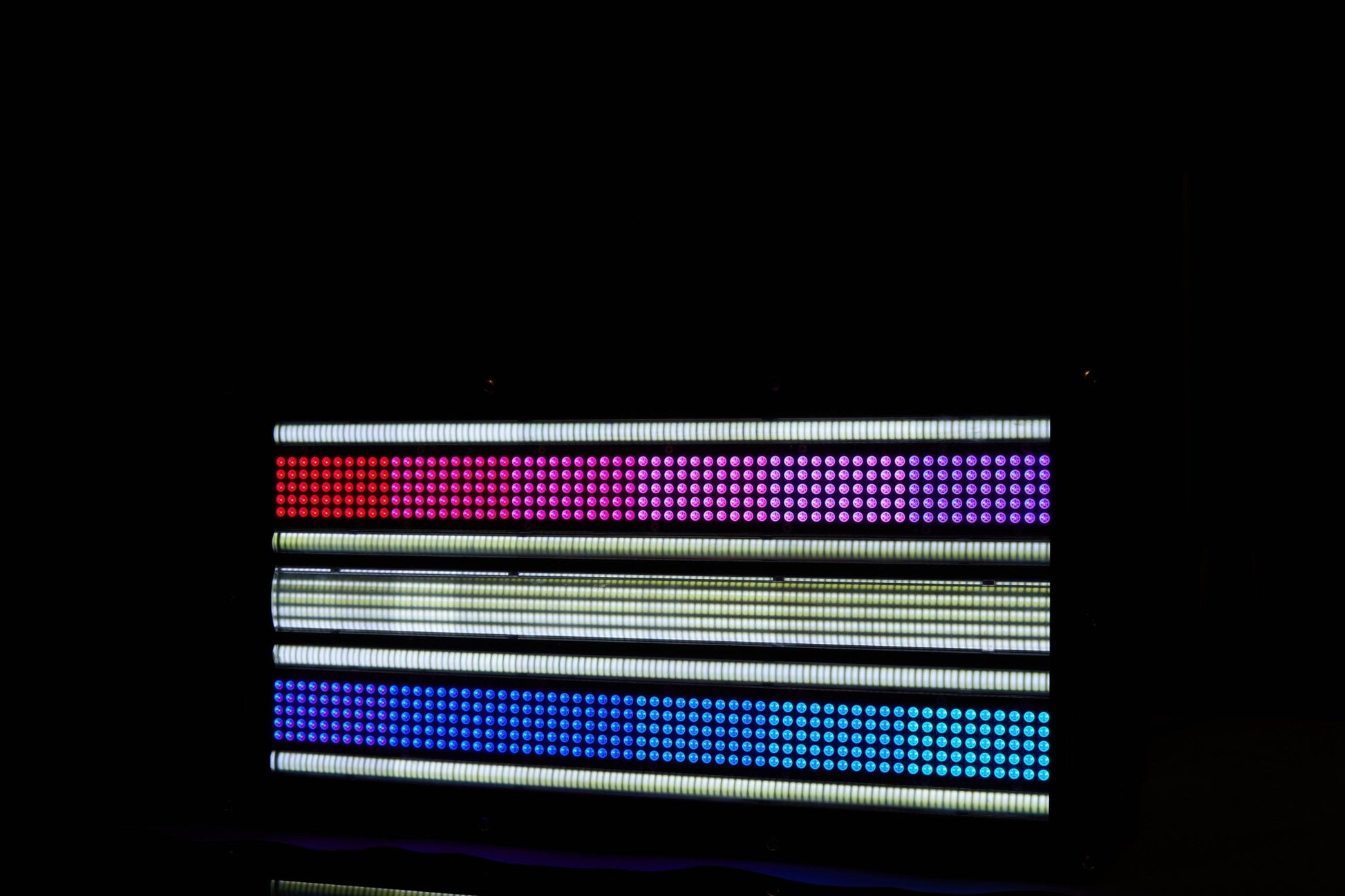 LYTE™ CLUSTER STROBE IPX - LYTE Lighting Store