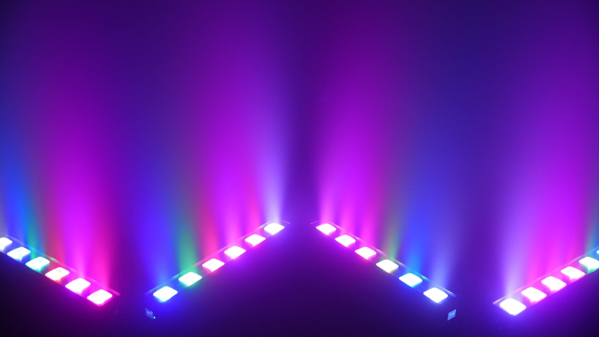 LYTE™ HEXBAR BATT IPX - LYTE Lighting Store