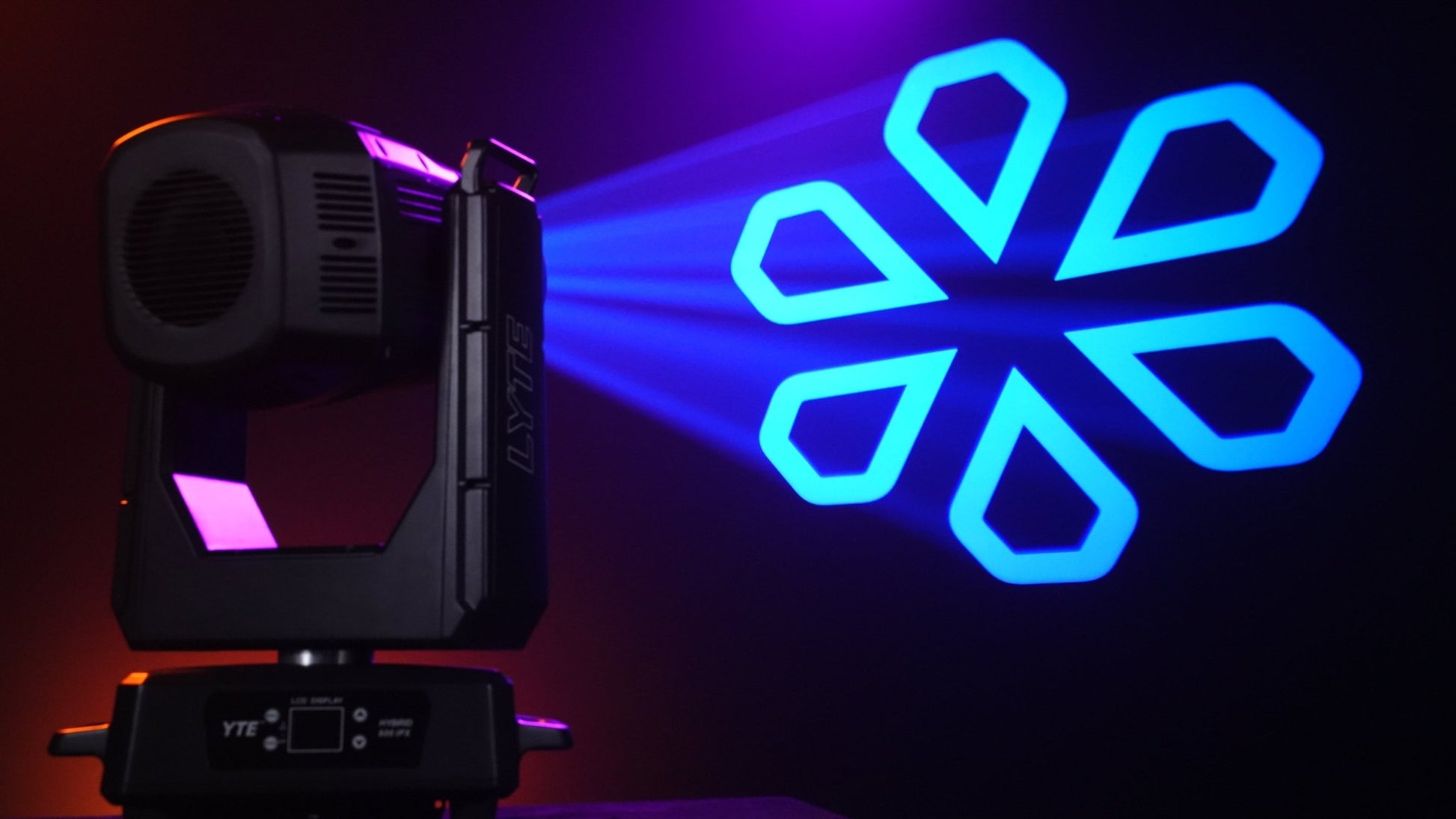 LYTE™ HYBRID 600 IPX - LYTE Lighting Store