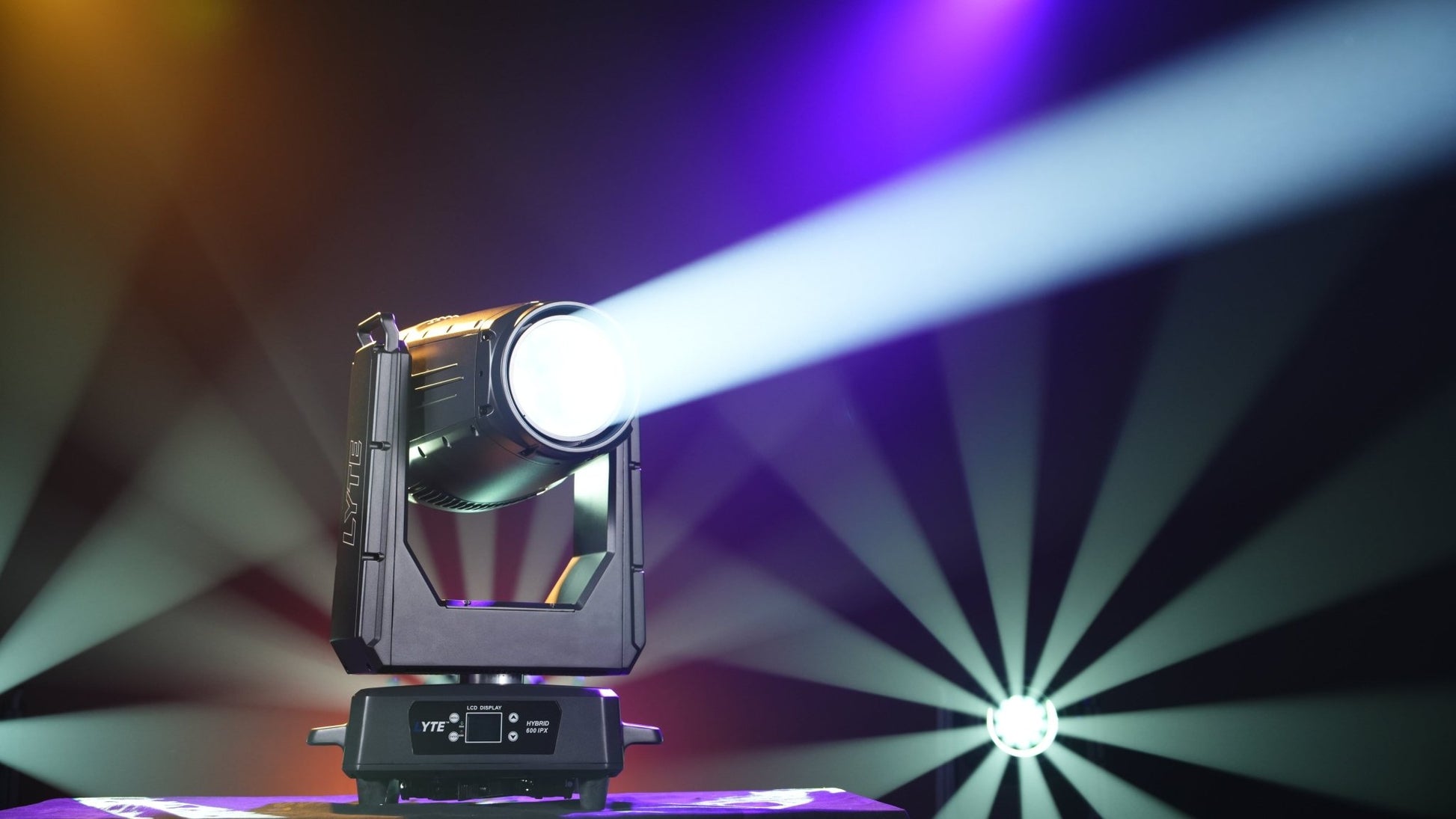 LYTE™ HYBRID 600 IPX - LYTE Lighting Store