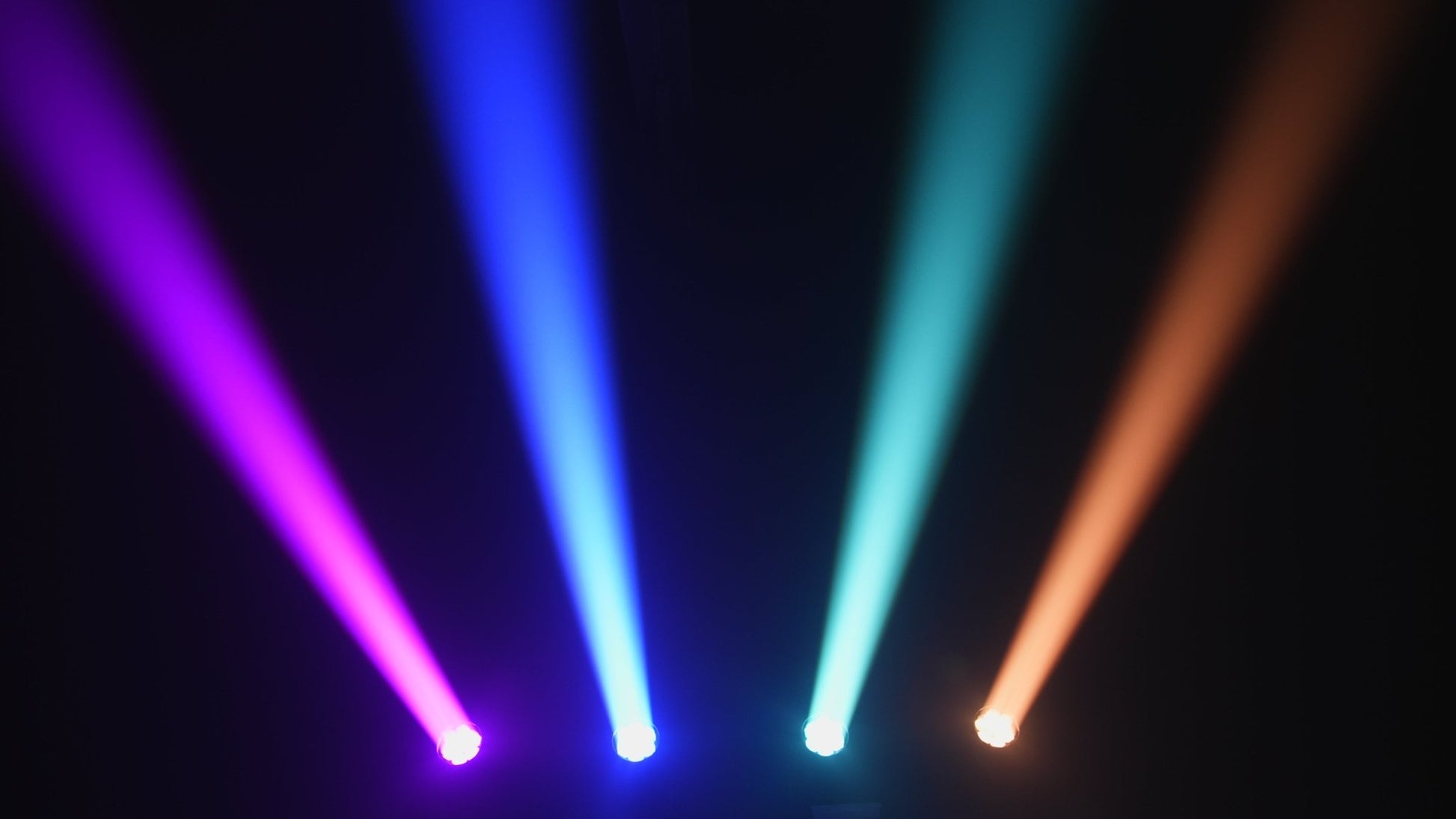 LYTE™ ZOOM PAR 740 IPX - LYTE Lighting Store